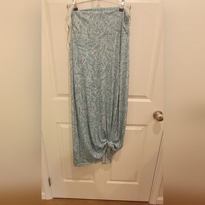 Gilli Turquoise and white maxi skirt